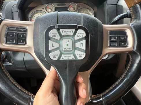 Used 2015 RAM 2500 Longhorn w/ Convenience Group image 22