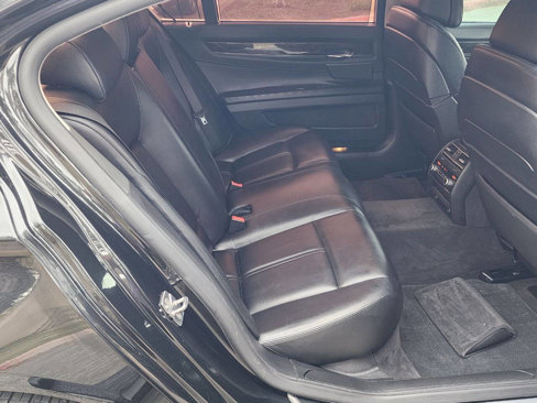 Used 2012 BMW 750Li image 23