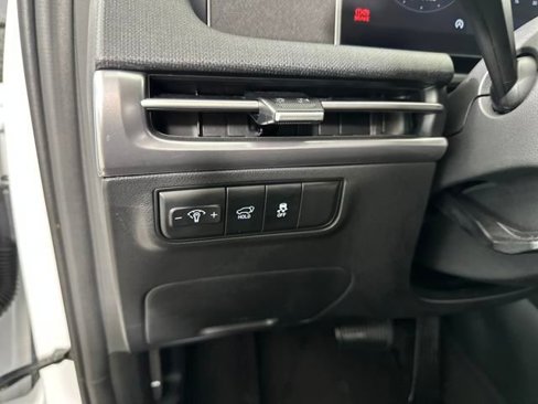 Certified 2025 Hyundai Tucson SEL image 17