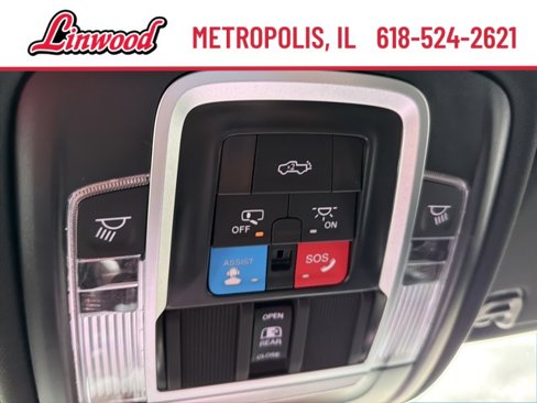 New 2026 RAM 1500 4x4 Crew Cab image 29