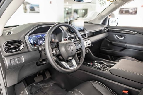 Used 2025 Honda Pilot Elite image 20