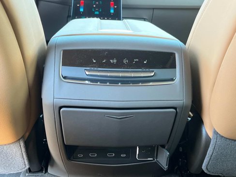 New 2025 Cadillac Escalade Premium Luxury w/ Touring Package image 18