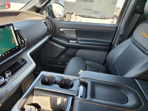 New 2025 Ford Expedition Tremor image 12