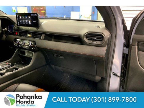 Used 2026 Honda Passport TrailSport image 17