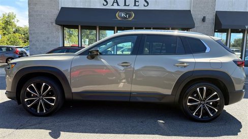 Used 2025 MAZDA CX-50 AWD 2.5 Turbo w/ Premium Pkg image 2
