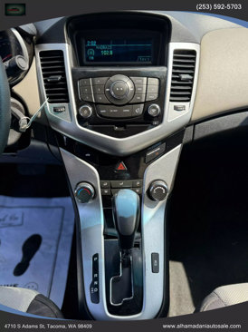 Used 2015 Chevrolet Cruze LS image 10
