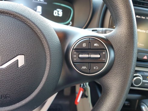 Certified 2023 Kia Soul LX image 27