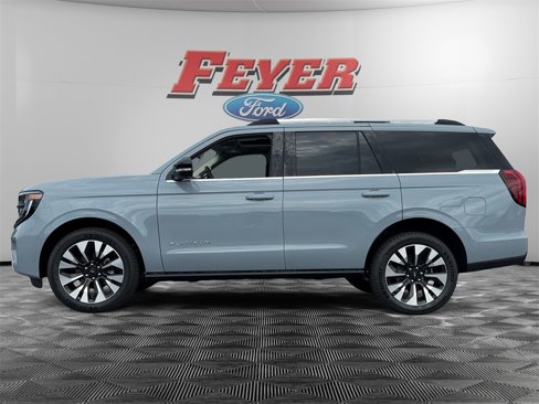 New 2025 Ford Expedition Platinum w/ Driver's Package image 2
