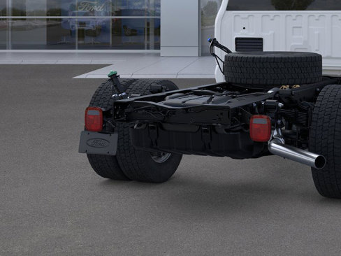 New 2025 Ford F550 4x4 Supercab Super Duty image 21