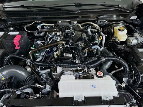 Used 2025 Toyota Tacoma TRD Off-Road image 32