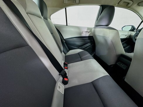 Used 2025 Toyota Corolla LE image 25