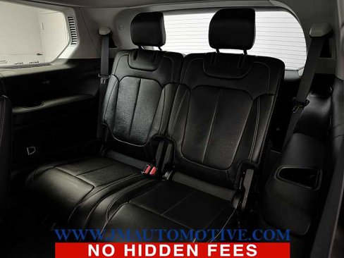 Used 2023 Jeep Grand Cherokee L Limited image 17