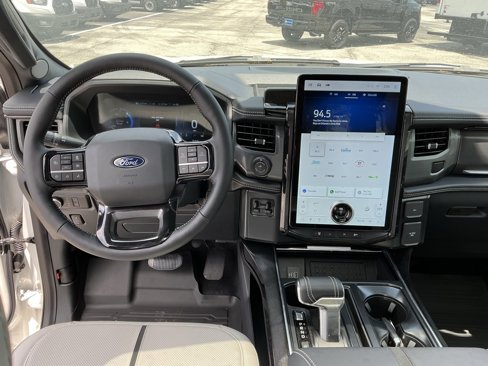 New 2025 Ford F150 Lightning Platinum image 21