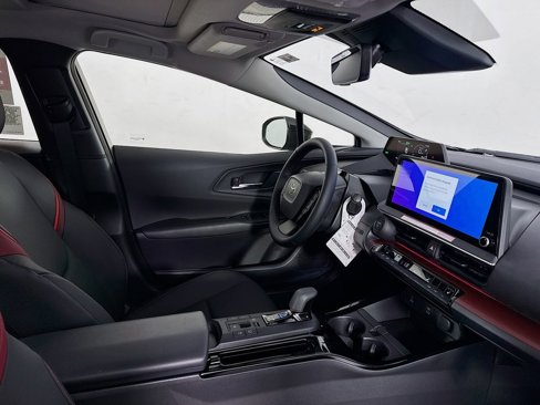 New 2026 Toyota Prius Plug-In Hybrid image 31