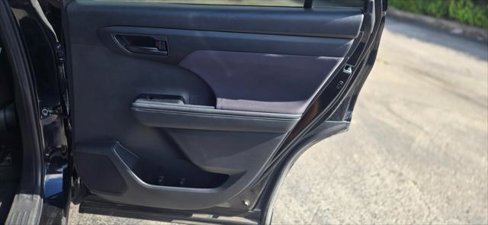 Used 2024 Toyota Highlander LE image 19