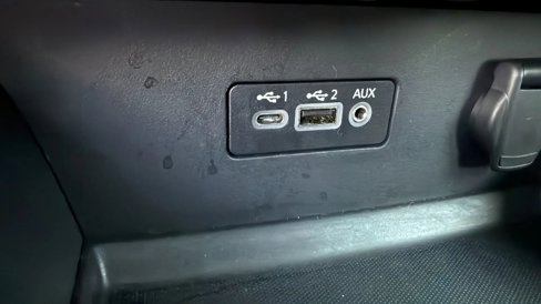 Used 2025 Nissan Altima 2.5 SV image 21