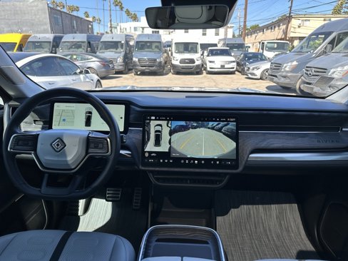 Used 2023 Rivian R1T Adventure image 28