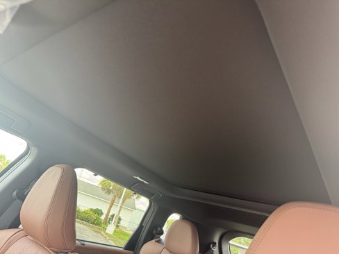 New 2025 Mitsubishi Outlander SEL image 12