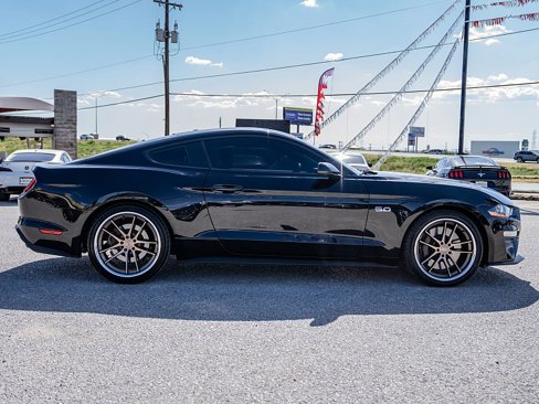 Used 2020 Ford Mustang GT Premium w/ GT Performance Package image 4