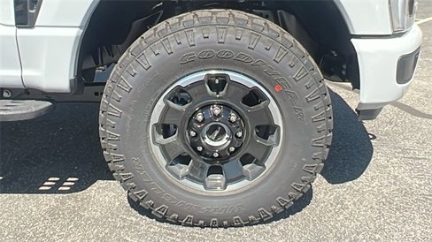 New 2025 Ford F250 XLT w/ Black Appearance Package image 11