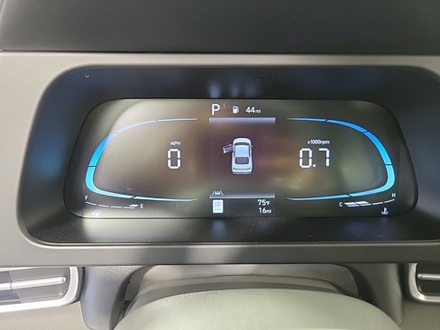 New 2025 Hyundai Elantra Sport image 20