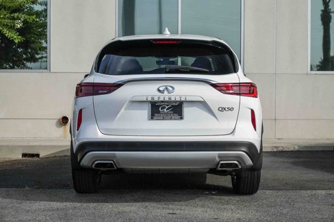 Certified 2024 INFINITI QX50 Pure image 5