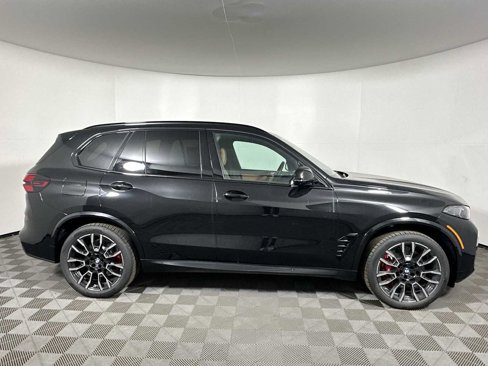 New 2026 BMW X5 M60i image 4