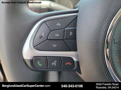 Used 2023 Jeep Renegade Trailhawk image 27