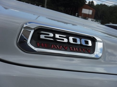 Used 2024 RAM 2500 Big Horn image 9