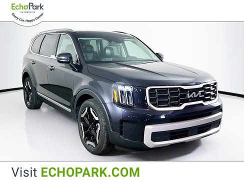 Used 2025 Kia Telluride S image 1
