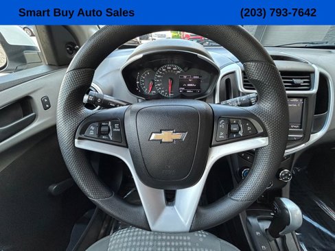 Used 2020 Chevrolet Sonic LT image 19