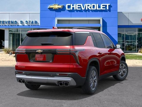 New 2026 Chevrolet Traverse LT image 4