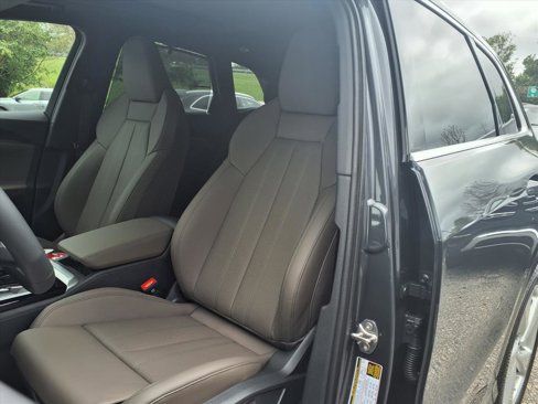 New 2025 Audi Q5 Premium Plus image 13