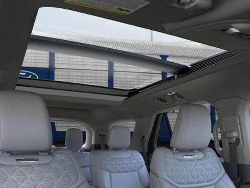 New 2025 Ford Explorer Platinum image 22