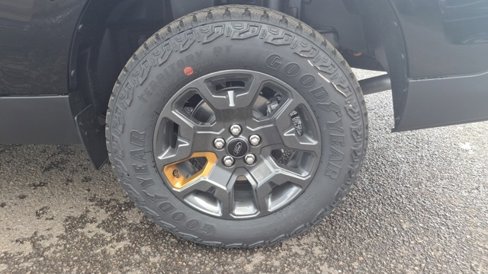 New 2025 Ford Maverick Tremor image 14
