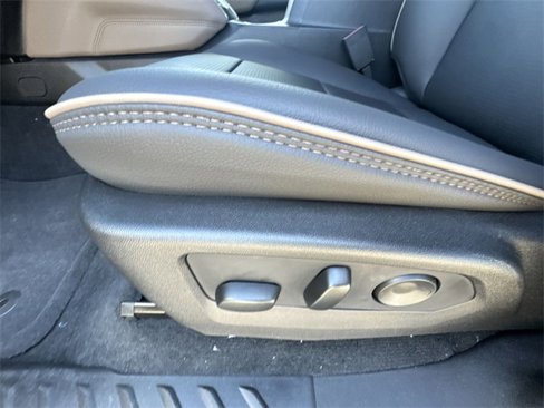 New 2026 GMC Canyon Denali image 12