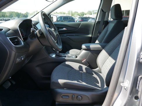 Used 2023 Chevrolet Equinox LT image 11