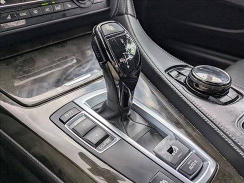 Used 2016 BMW 650i Convertible image 11