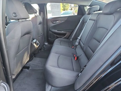 Used 2023 Chevrolet Malibu LT image 15