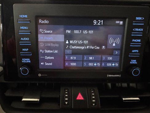 Used 2022 Toyota RAV4 XLE Premium image 31