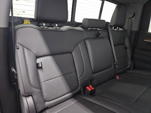 New 2026 GMC Sierra 1500 Denali w/ Denali Reserve Package image 16