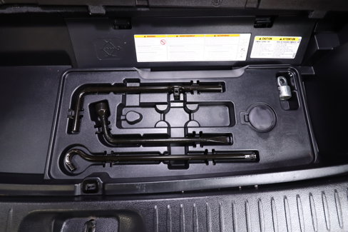 Used 2019 Toyota Highlander AWD V6 image 31