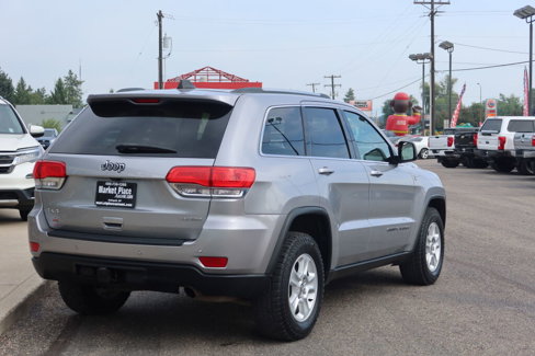 Used 2017 Jeep Grand Cherokee Laredo w/ Quick Order Package 23E image 4