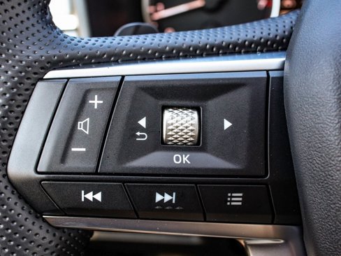 New 2025 Mitsubishi Outlander SE image 27