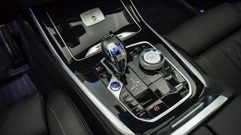 New 2026 BMW ALPINA XB7 image 34