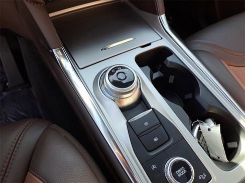 Certified 2022 Ford Explorer King Ranch w/ Premium Technology Package image 21