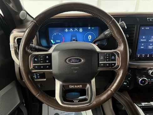 Used 2024 Ford F450 King Ranch image 27