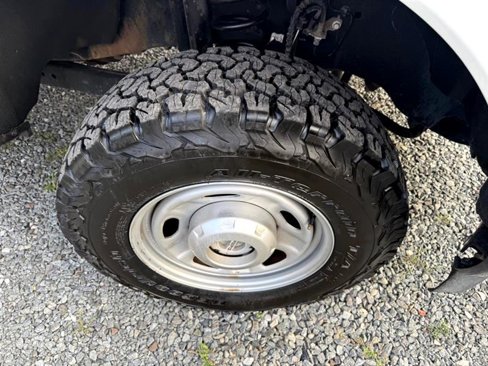 Used 2017 Ford F250 XL w/ Power Equipment Group image 29