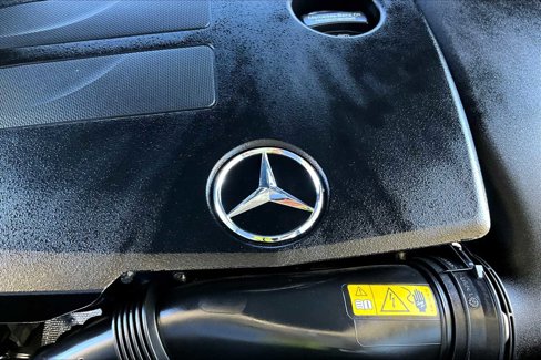Used 2022 Mercedes-Benz GLC 300 image 32