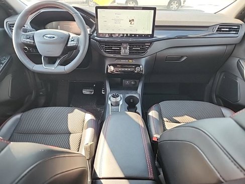Certified 2023 Ford Escape ST-Line w/ Tech Pack #1 image 4